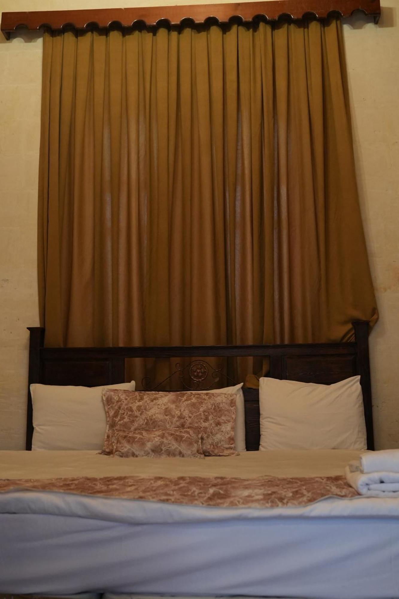 Joselin Hotel ชานลูร์ฟา ภายนอก รูปภาพ