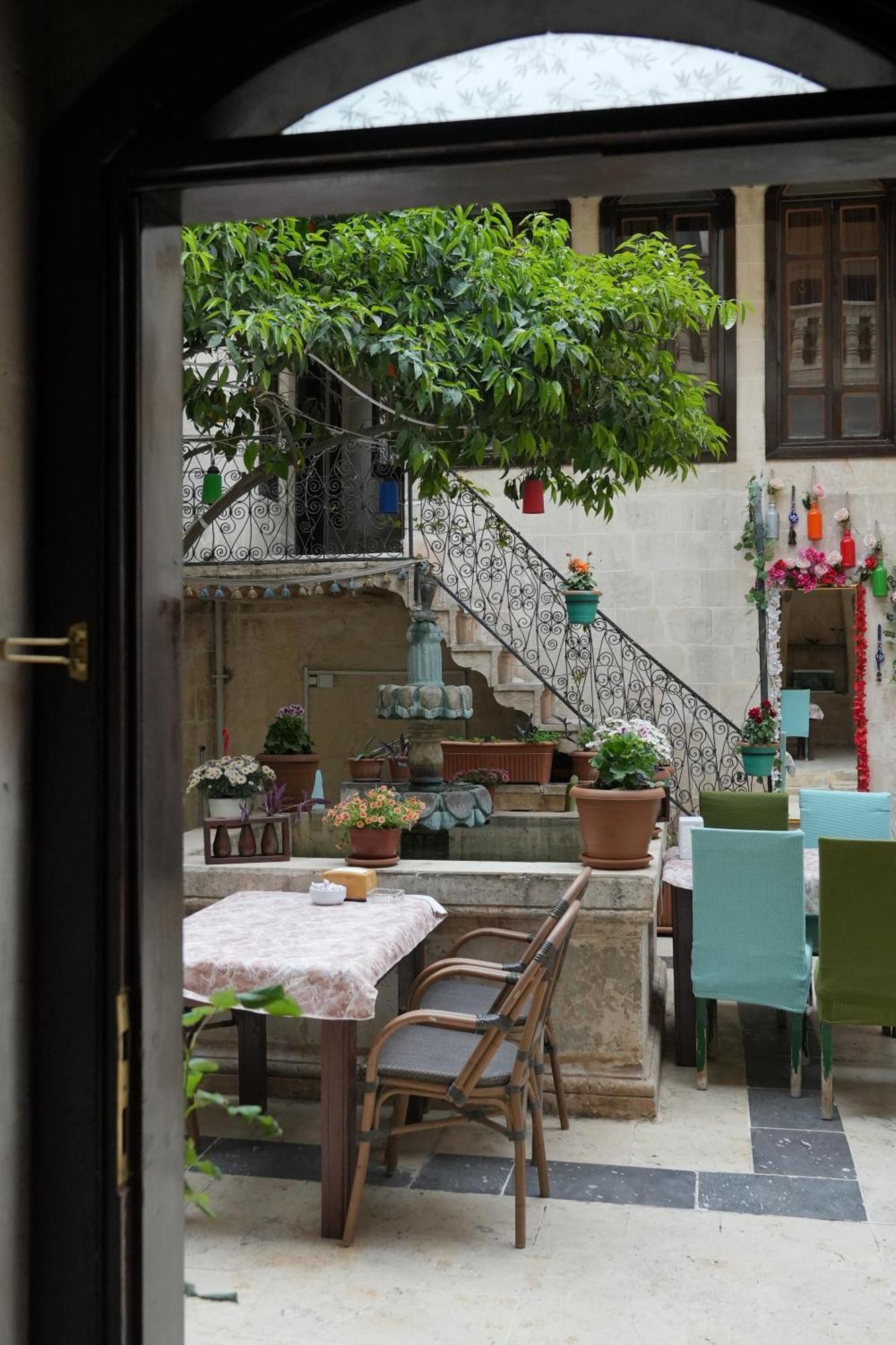 Joselin Hotel ชานลูร์ฟา ภายนอก รูปภาพ