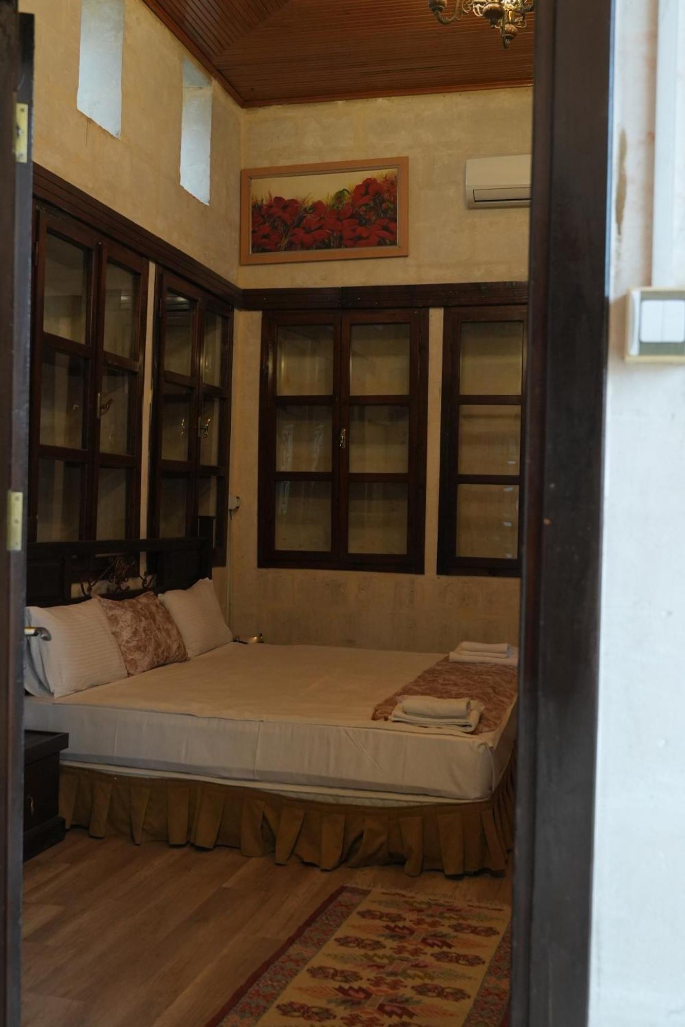 Joselin Hotel ชานลูร์ฟา ภายนอก รูปภาพ