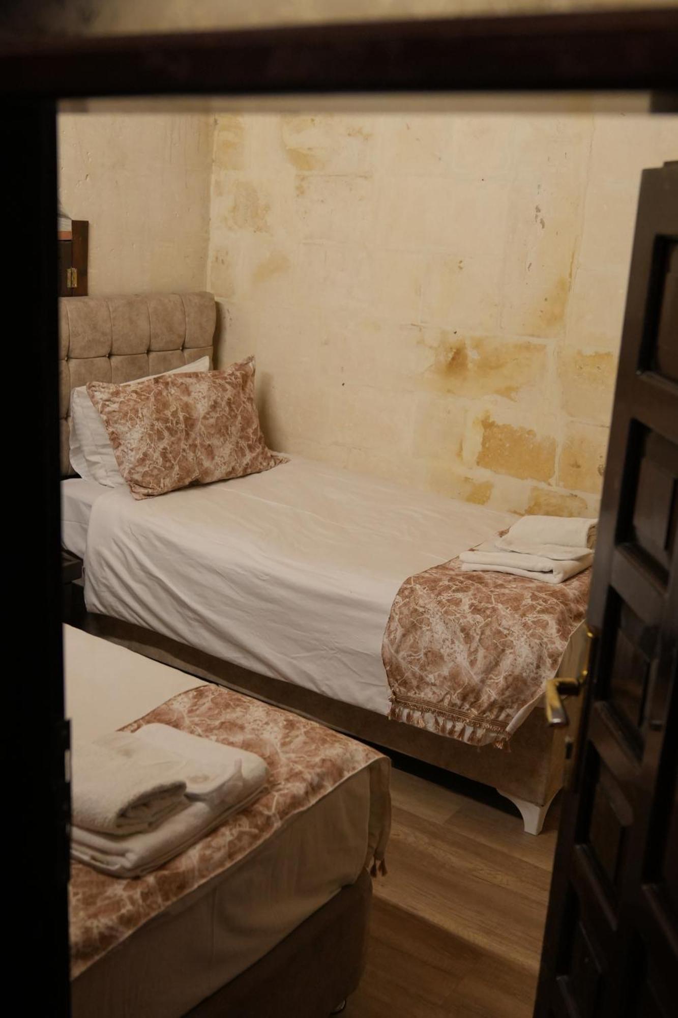 Joselin Hotel ชานลูร์ฟา ภายนอก รูปภาพ