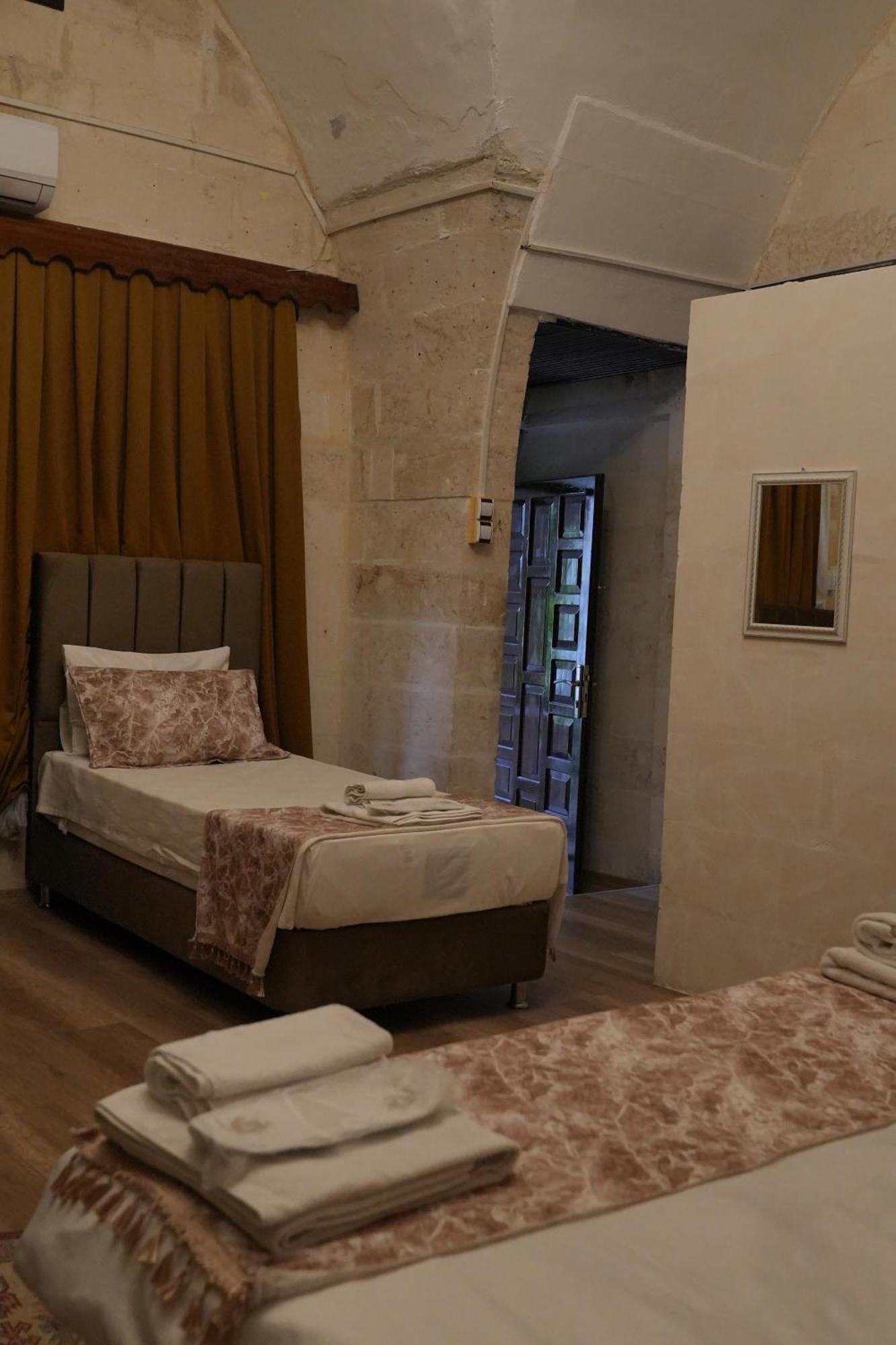 Joselin Hotel ชานลูร์ฟา ภายนอก รูปภาพ